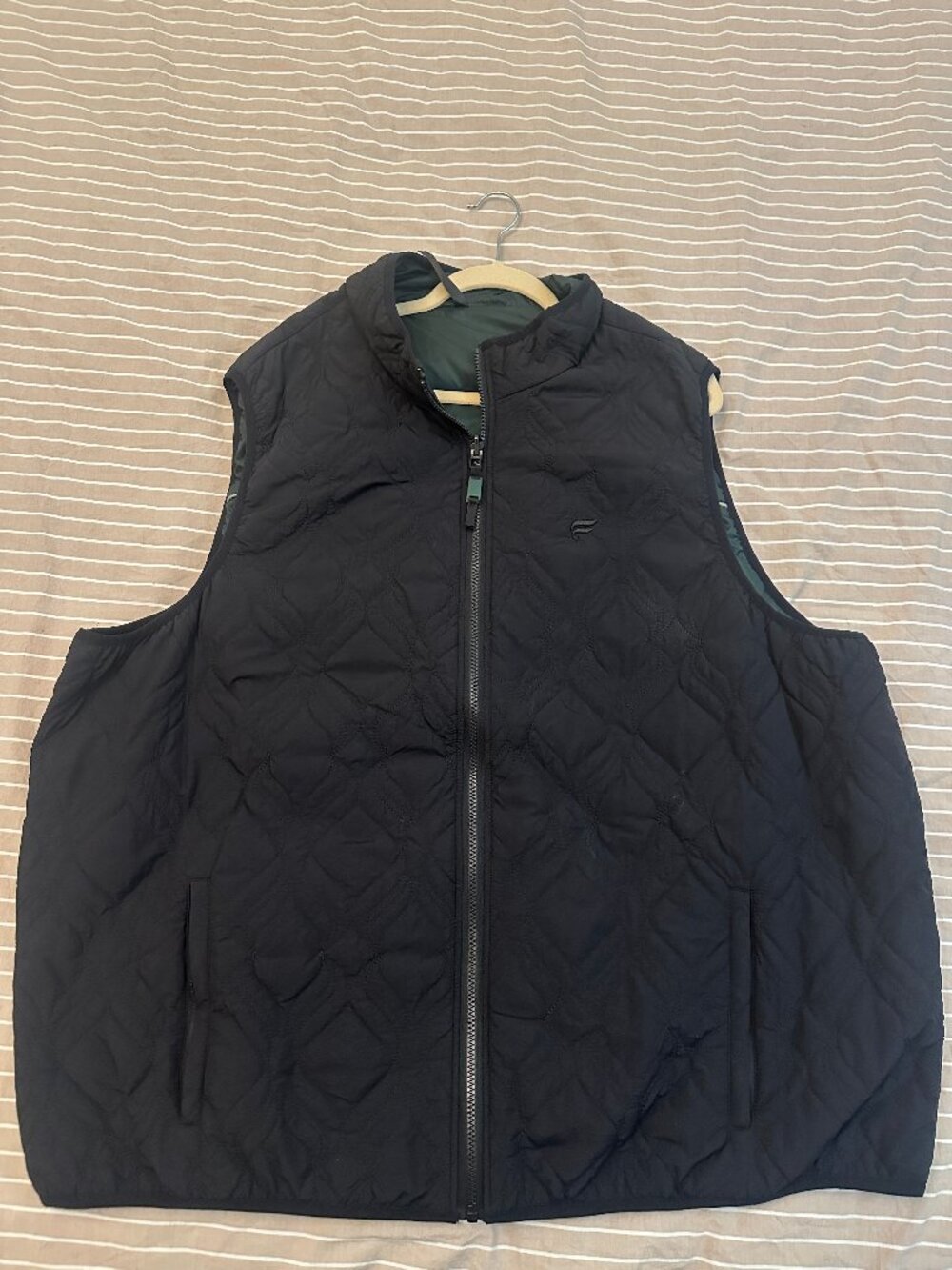 Fabletics Reversible Quilted Vest - 3XL